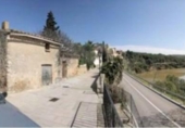 Дом с участком на продажу в городе Castellet Фото