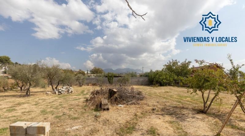 Granada - Peligros - 1690m2