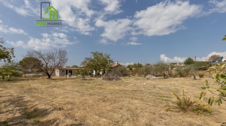 Granada - Peligros - 1690m2