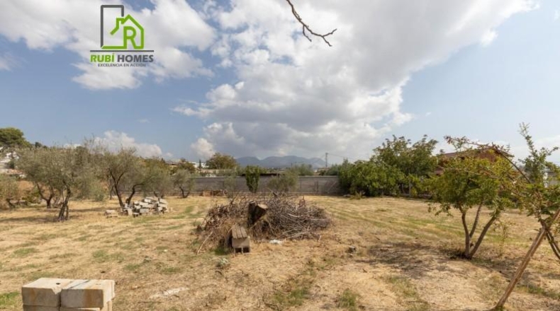 Granada - Peligros - 1690m2