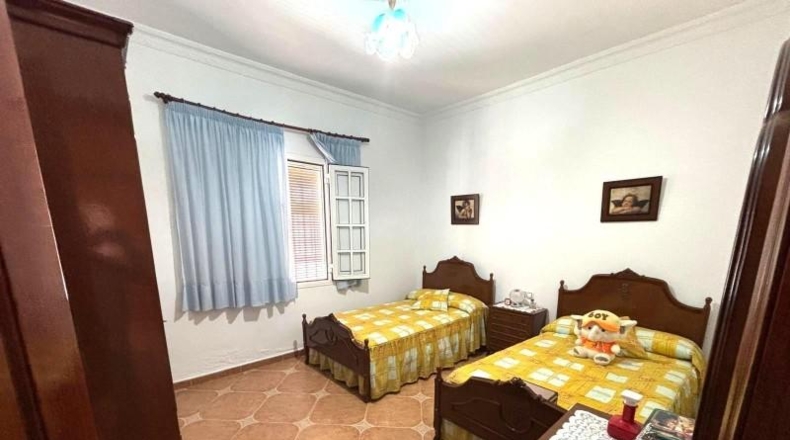 Seville - Villaverde del Río - 819m2
