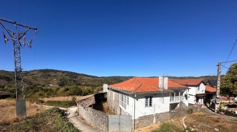 Orense - O Castro de Caldelas - 433m2