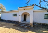 Xalet independent amb terreny en venda a la España, Guillena, ref.: TR343643 foto
