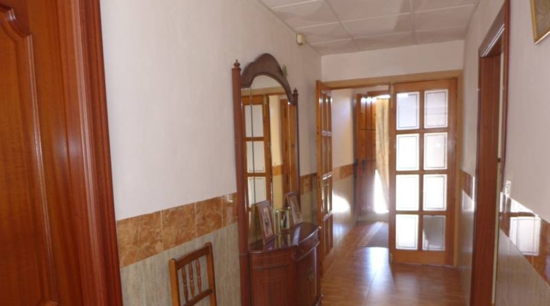 Córdoba - Baena - 1084m2
