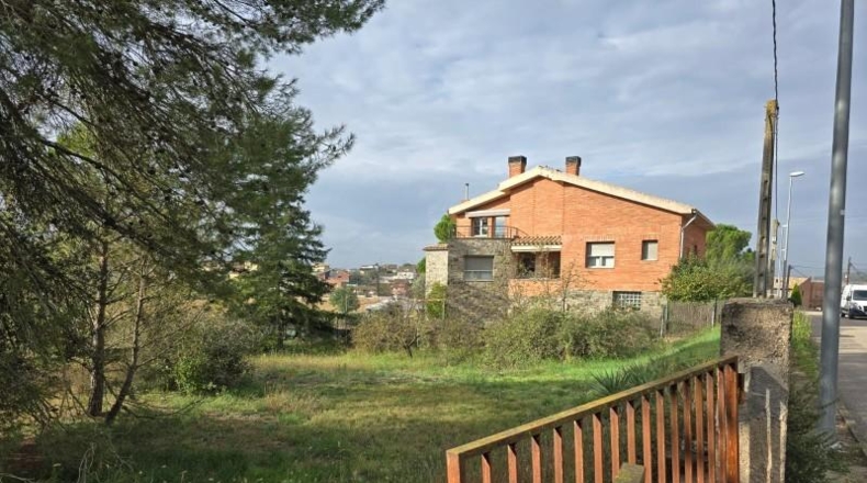 Barcelona - Navarcles - 975m2