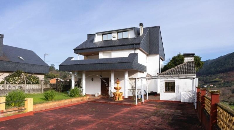 Orense - Ribadavia - 554m2