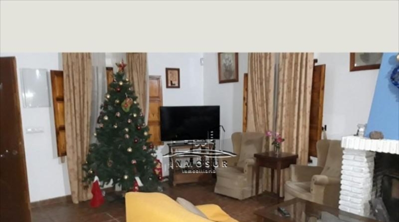 Córdoba - Lucena - 1250m2
