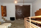 Отдельно стоящий дом с участком на продажу в городе Riogordo Фото