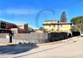 Городская земля под застройку на продажу у города Sant Fruitós de Bages Фото