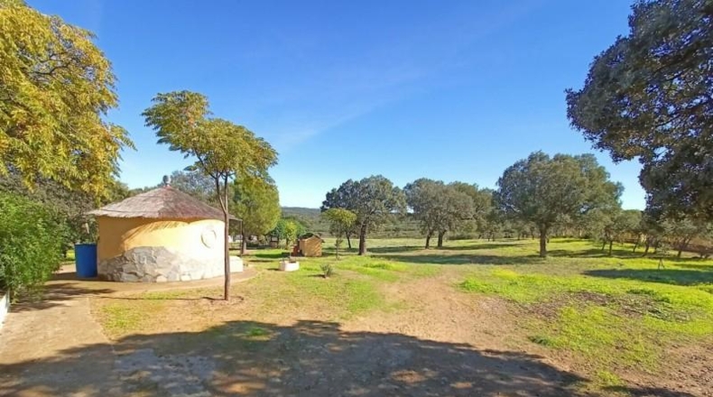 Badajoz - Alburquerque - 25000m2