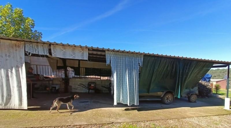 Badajoz - Alburquerque - 25000m2