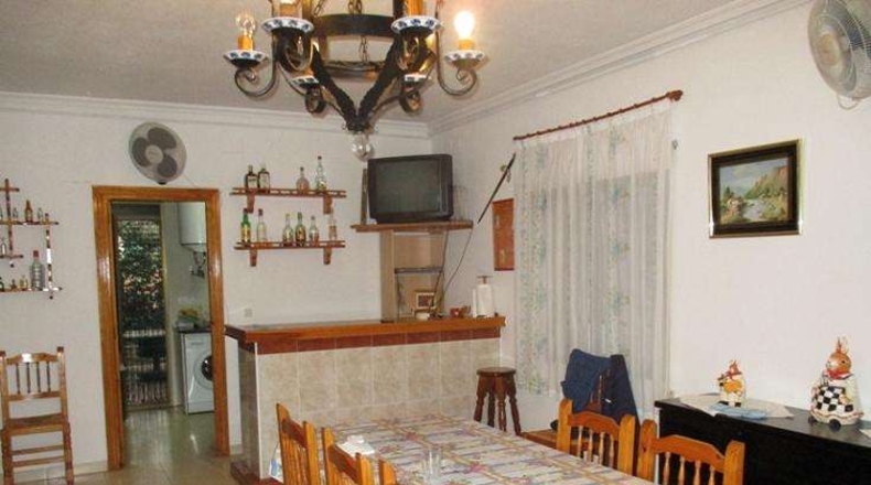 Ciudad Real - Valdepeñas - 2200m2