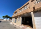 Casa de pueblo en venta en la España, Roquetas de Mar, ref: TR336922 foto