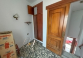 Отдельно стоящий дом с участком на продажу в городе Dénia Фото