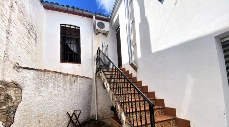 Jaén - Baños de la Encina - 294m2