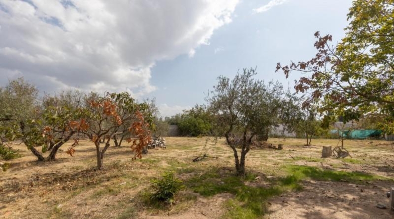 Granada - Peligros - 1690m2