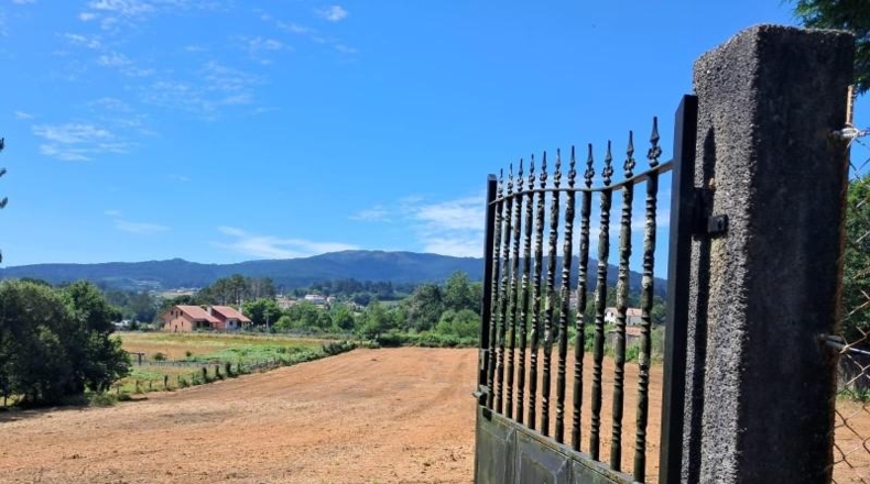 La Coruña - Lamiño - 9654m2