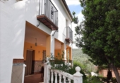Xalet independent amb terreny en venda a la España, Lucena, ref.: TR194525 foto