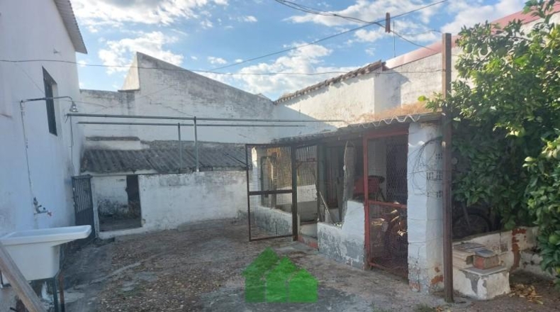 Badajoz - Puebla de la Calzada - 707m2