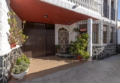 Дом с участком на продажу в городе Santa Fe Фото