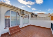 Chalet independiente con terreno en venta en la España, Torrevieja, ref: TR377900 foto