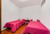 Chalet independiente con terreno en venta en la España, Torrevieja, ref: TR377900 foto