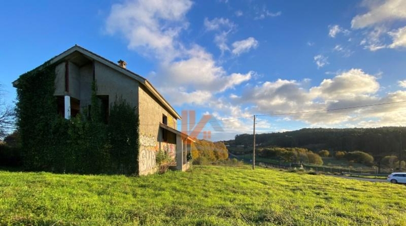 La Corunya - Santiago de Compostela - 1849m2