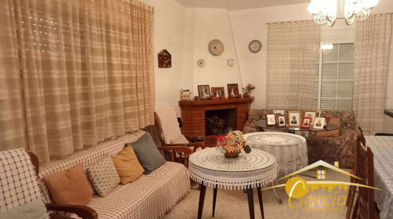 Badajoz - Mérida - 1705m2