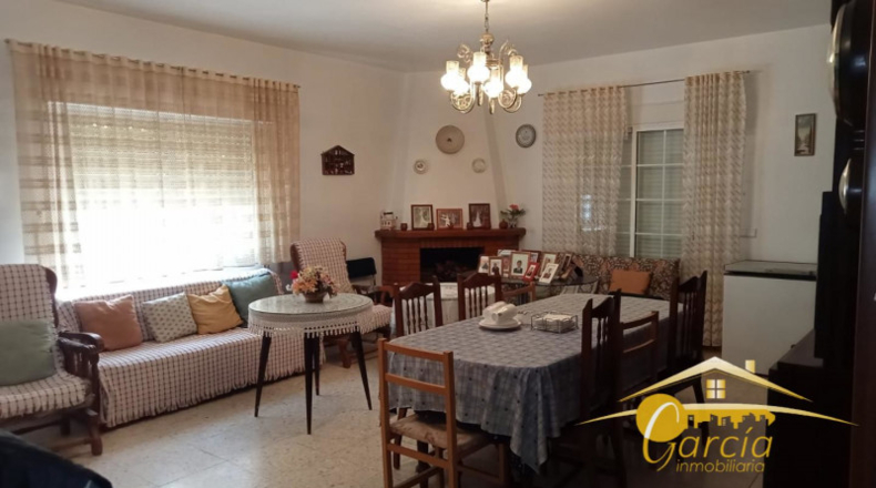 Badajoz - Mérida - 1705m2