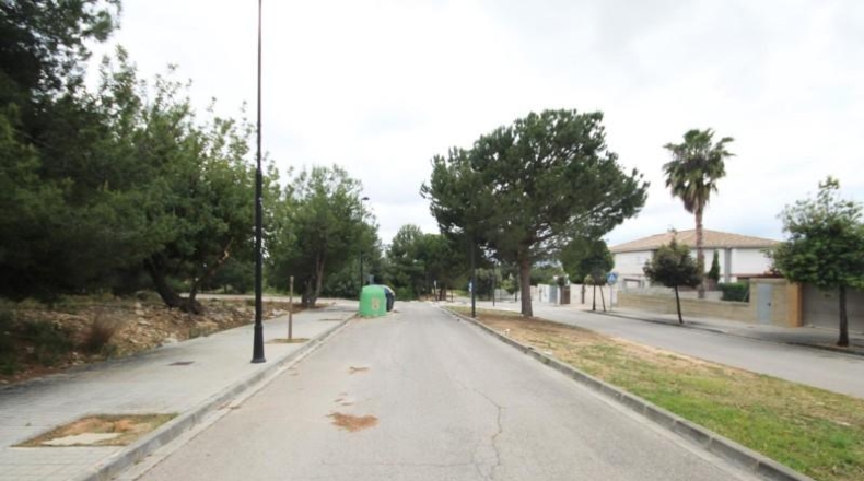Valencia - Torrente - 667m2
