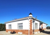Xalet independent amb terreny en venda a la España, Villaviciosa de Córdoba, ref.: TR244111 foto