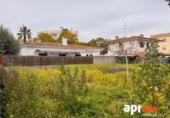 Городская земля под застройку на продажу у города Salou Фото