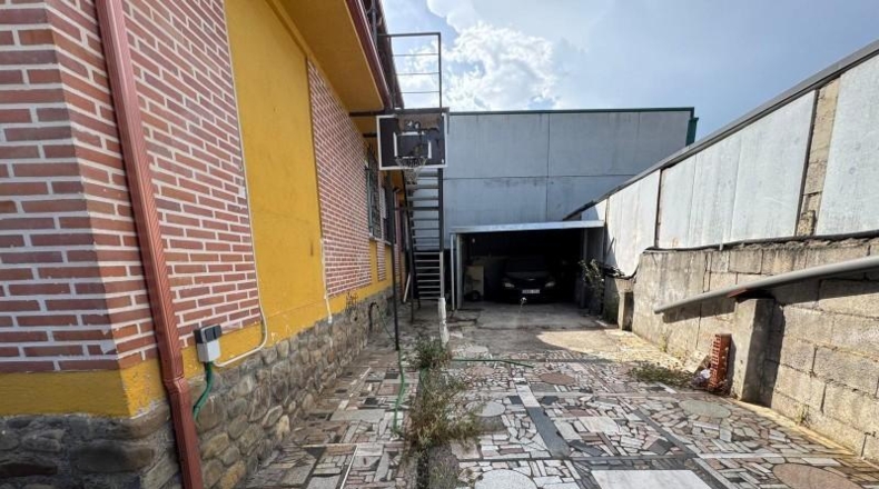 León - Ponferrada - 550m2