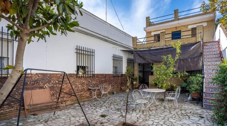 Sevilla - Castilleja de la Cuesta - 180m2