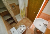 Дом с участком на продажу в городе Deltebre Фото