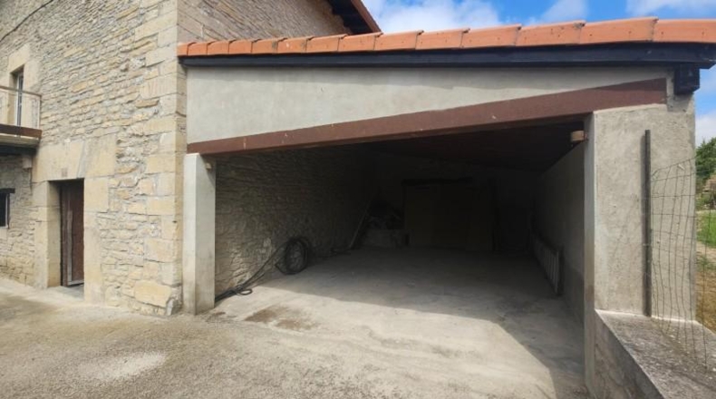 Burgos - Viergol - 562m2