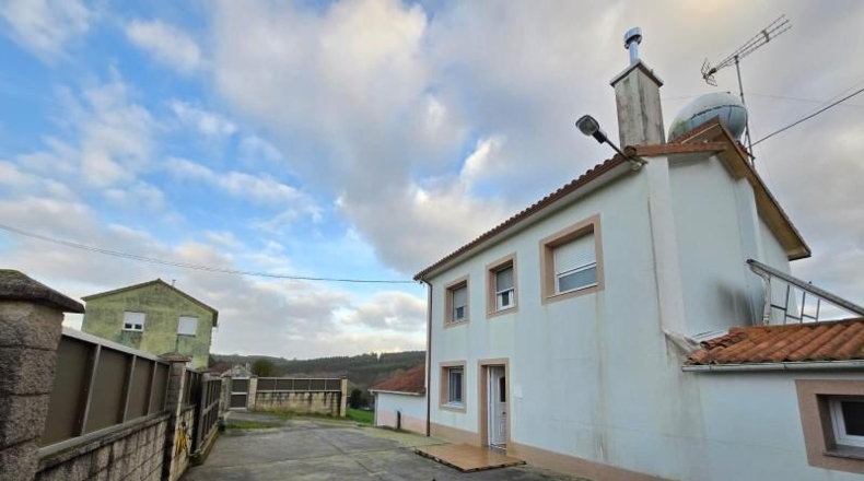 La Coruña - A Pedrasalgueira - 2558m2