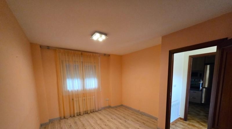 La Coruña - A Pedrasalgueira - 2558m2