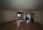 Chalet independiente con terreno en venta en la España, Villaluenga de la Sagra, ref: TR370298 foto