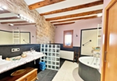 Casa de pueblo en venta en la España, Arnes, ref: TR354965 foto