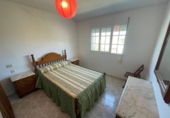 Chalet independiente con terreno en venta en la España, O Porto do Son, ref: TR321862 foto