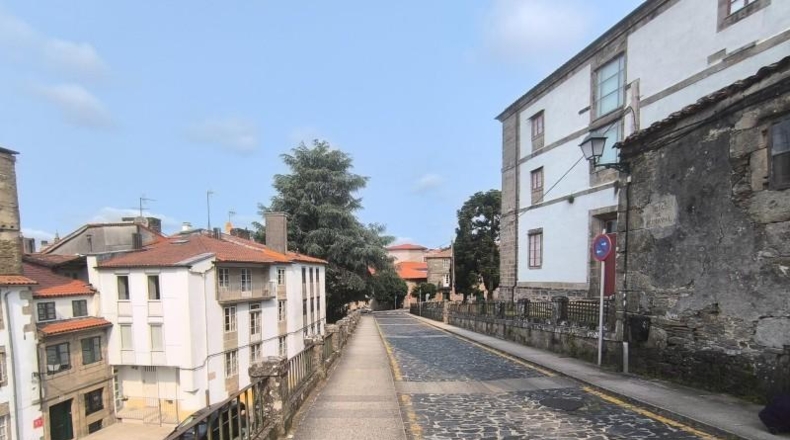 La Coruña - Santiago de Compostela - 183m2
