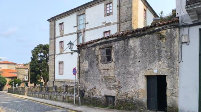 La Coruña - Santiago de Compostela - 183m2