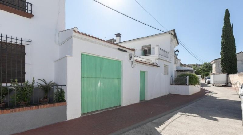 Granada - Moraleda de Zafayona - 690m2