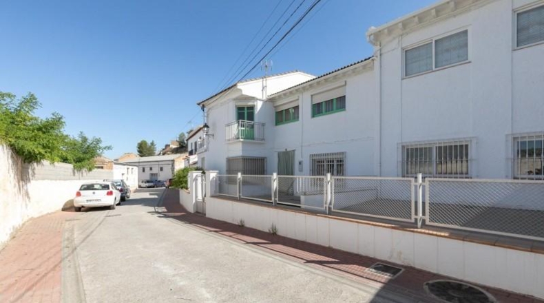 Granada - Moraleda de Zafayona - 690m2