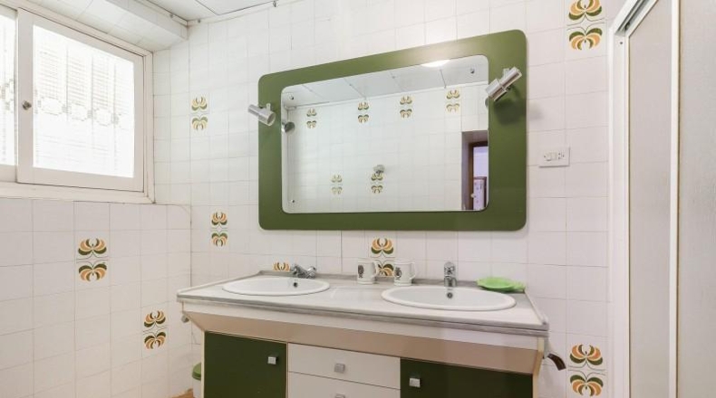 Granada - Moraleda de Zafayona - 690m2