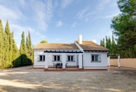 Fuente Álamo 857&nbsp;m²