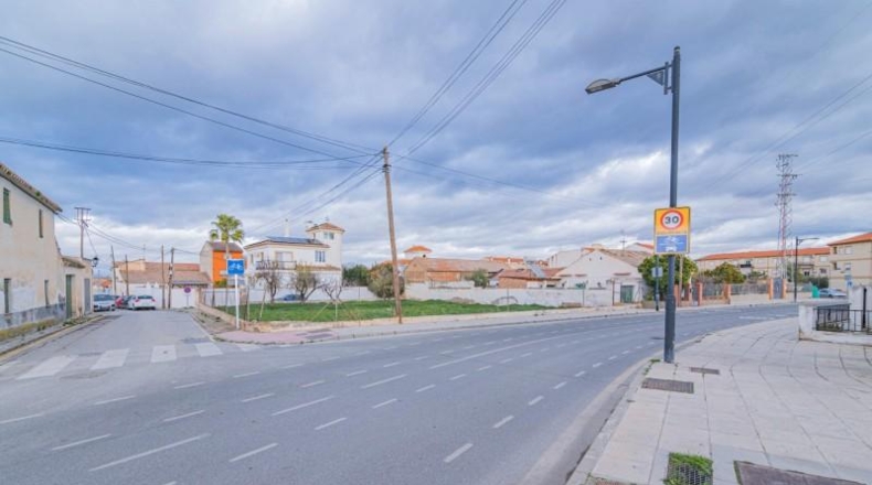 Granada - Los Llanos - 785m2