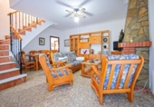 Chalet independiente con terreno en venta en la España, La Rinconada, ref: TR242912 foto