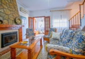 Chalet independiente con terreno en venta en la España, La Rinconada, ref: TR242912 foto